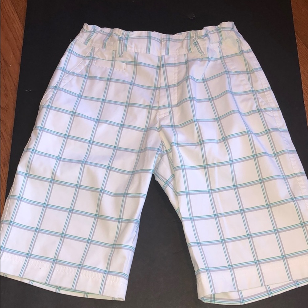 Nike golf shorts